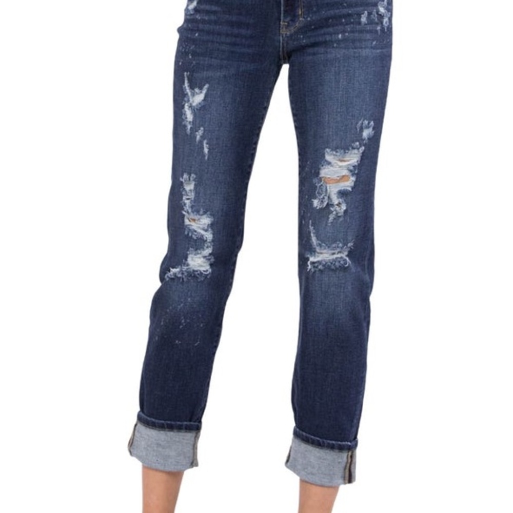 Judy Blue Bleach Splash Boyfriend Jeans